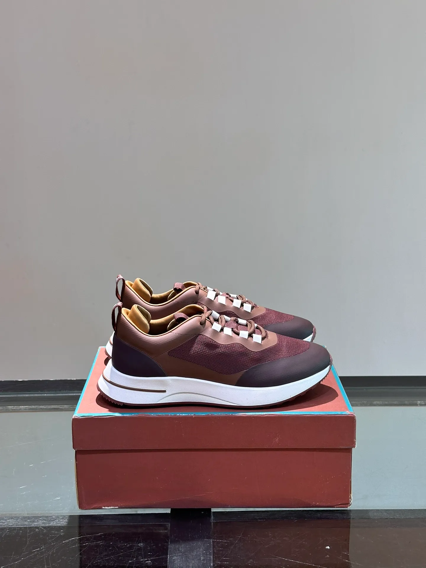 Men's Men's Shoes 💰p560 "Loro Men's Shoes 💰piana" niche Loro classic jogging shoes, men's lace-up casual shoes and sneakers, high-quality lightweight and comfortable fabrics, suitable for outdoor leisure, the color scheme is young and energetic, and it looks great with sportswear or casual suits! Size: 39-45 (46 customized)